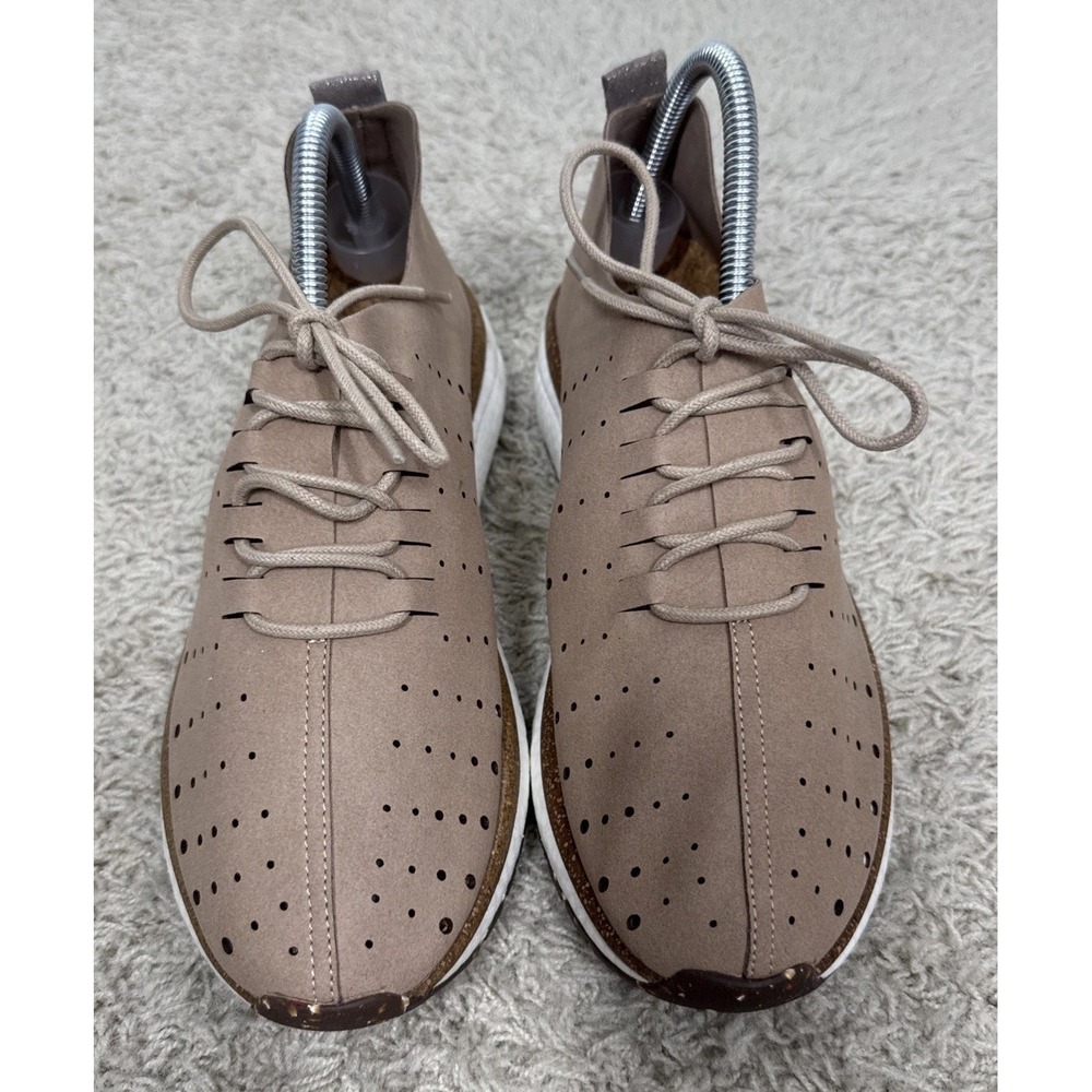 OTBT Women's‎ Beige Size 9M Lace Up Sneakers Travel Comfort Shoes Cork Footbed